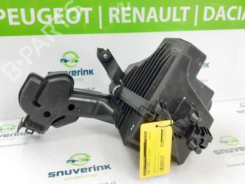 Used Air filter box Air filter box RENAULT KADJAR (HA_, HL_) 1.3 TCe 140 (HLNB, HLN1) (140 hp) 40571343 40571343