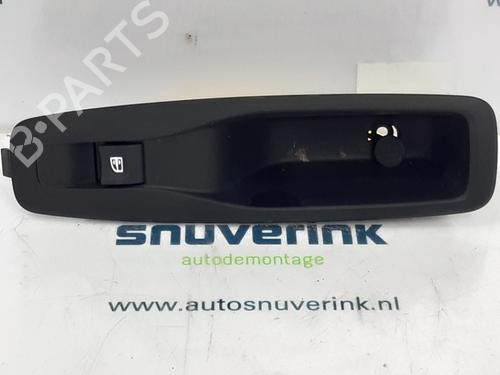 Used Switch RENAULT KADJAR (HA_, HL_) 1.3 TCe 140 (HLNB, HLN1) (140 hp) 17122313