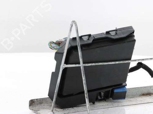 Fuse box DACIA SANDERO III 1.0 TCe 90 | BP38264193E1 - Image 4