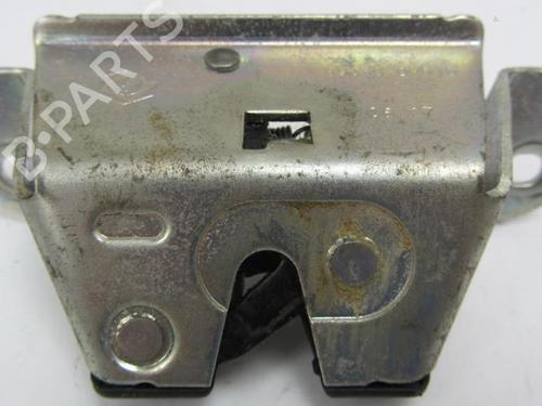 Used Tailgate lock Tailgate lock PEUGEOT 107 (PM_, PN_) 1.0 (68 hp) 40593248 40593248