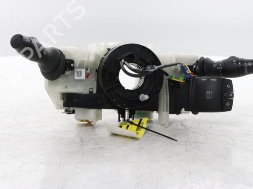 steering-column-stalk-renault-megane-iii-hatchback-bz01_-b3_-2008-34563388 main image