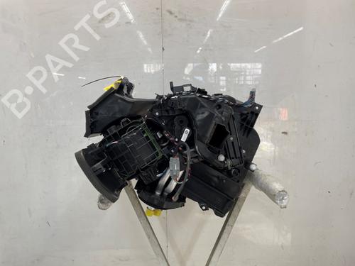 Used Heater matrix box Heater matrix box RENAULT ARKANA I (LCM_, LDN_) 1.3 TCe 160 (LDN1) (158 hp) 33845926 33845926