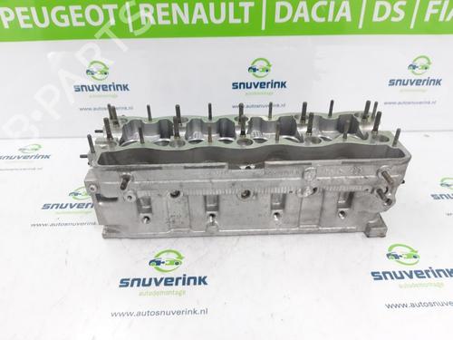 Used Cylinder head RENAULT MASTER I Platform/Chassis (P__) 28-35 2.5 D (71 hp) 10804278