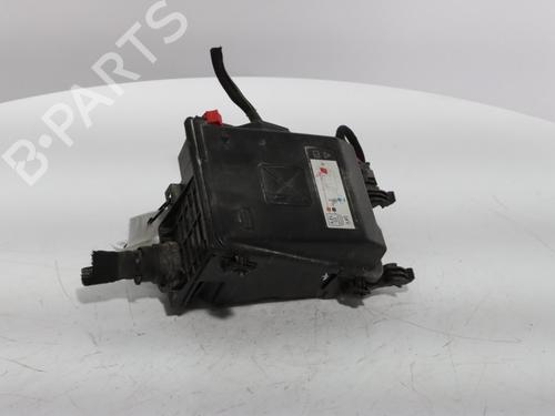 Used Fuse box TOYOTA PROACE Van (MDZ_) Electric (MDZS, MDZZ) (136 hp) 27688223
