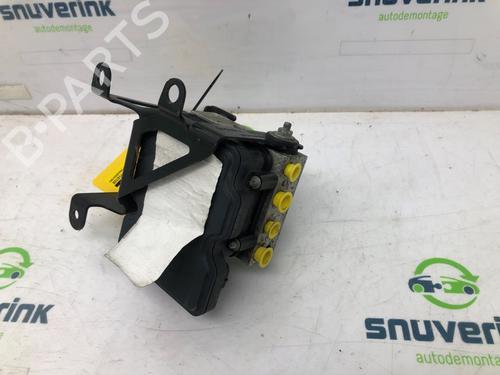 ABS pump RENAULT TWINGO III (BCM_, BCA_) 1.0 SCe 70 (BCMB) | BP19068284M43 