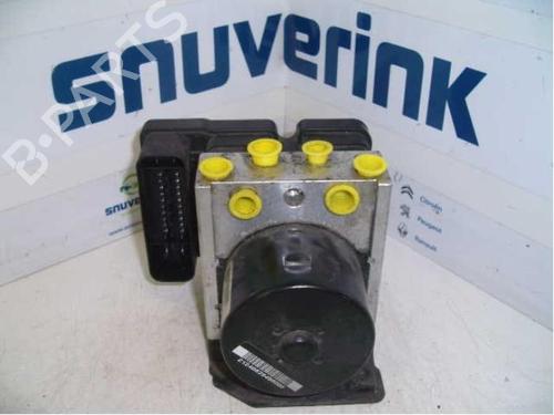 Used ABS pump ABS pump RENAULT TWINGO II (CN0_) 1.2 16V (CN0K, CN0V, CN0A) (76 hp) 40563775 40563775