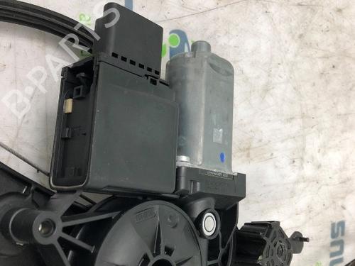 Front left window mechanism PEUGEOT 3008 II SUV (MC_, MR_, MJ_, M4_) 1.2 THP/ PureTech 130 (MRHNSM, MRHNSU, MRHNSJ, MRHNYW,... | BP18870079C22 