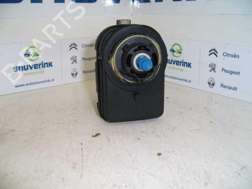 Frlygte justeringsmotor RENAULT TRAFIC II Van (FL) 1.9 dCi 80 (FL0B) (82 hp) 13188446