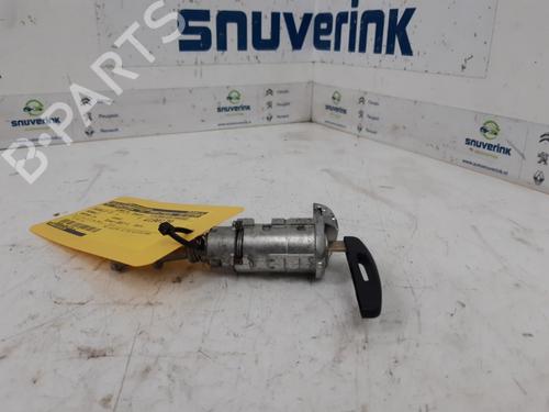 other-renault-captur-i-j5_-h5_-12-tce-120-806019283r-2013-13323895 main image