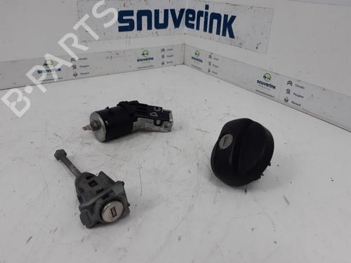 Used Ignition barrel PEUGEOT 2008 I (CU_) 1.6 VTi (120 hp) 13323798