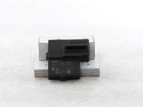 Used Electronic module Electronic module RENAULT SCENIC E-TECH PHASE I EV87 (218 hp) 33696345 33696345