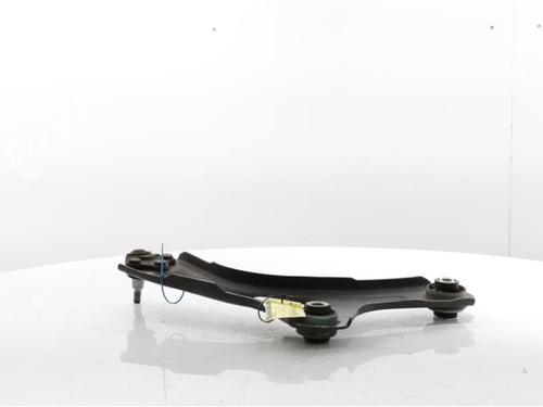 left-front-suspension-arm-renault-arkana-i-lcm_-ldn_-2019-28288959 main image