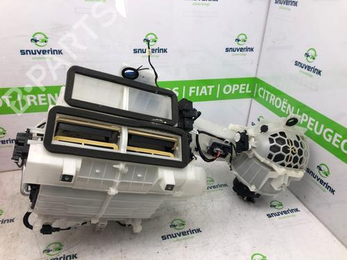 Used Heater matrix box PEUGEOT EXPERT Van (V_) E-EXPERT (136 hp) 24841379