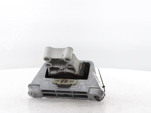 Used Engine mount Engine mount 34562956 34562956