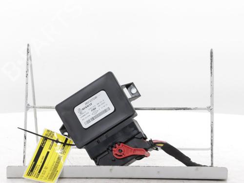 Elektronisk modul RENAULT CLIO V (B7_) 1.0 TCe 90 (B7MT) (91 hp) 30866924