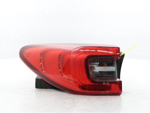 left-taillight-renault-kadjar-ha_-hl_-2015-33846069 main image