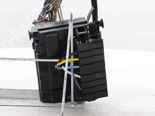 Fuse box PEUGEOT 308 CC (4B_) 1.6 16V | BP36538277E1 - Image 6