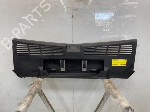 Used Boot lining Boot lining OPEL ASTRA K (B16) 1.0 Turbo (68) (105 hp) 40542605 40542605
