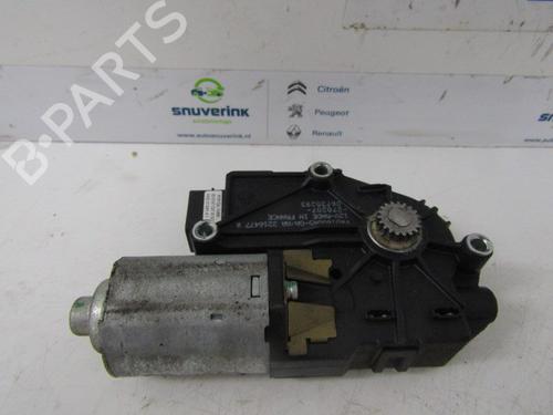 Used Sunroof engine Sunroof engine RENAULT SCÉNIC II (JM0/1_) 2.0 dCi (JM1K) (150 hp) 10793566 10793566