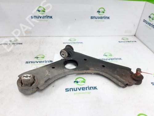 Used Right front suspension arm OPEL COMBO Box Body/MPV (X12) 1.3 CDTI (B05) (90 hp) 24164412