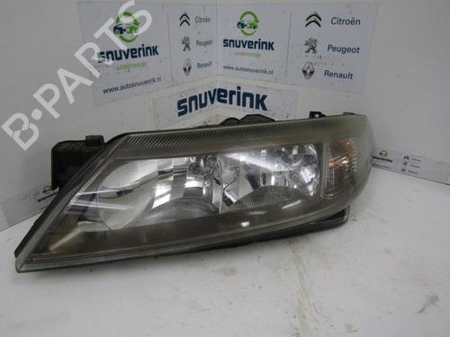 Used Left headlight RENAULT LAGUNA II Grandtour (KG0/1_) 1.8 16V (KG0B, KG0M) (120 hp) 10796411