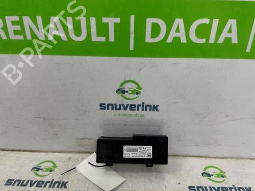 Used Electronic module Electronic module PEUGEOT 2008 II (UD_, US_, UY_, UJ_, UR_, UC_) 1.2 PureTech 130 (USHNS, URHNS) (130 hp) 40583815 40583815