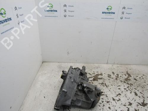 Used Gearbox PEUGEOT 206 Hatchback (2A/C) 1.4 HDi eco 70 (68 hp) 13190694
