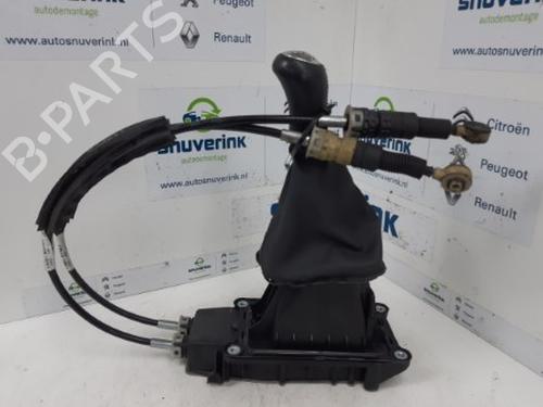 Used Shift knob RENAULT CLIO IV (BH_) 0.9 TCe 90 (BHNF, BHMA, BHMH, BHJK, BHJR) (90 hp) 10795025