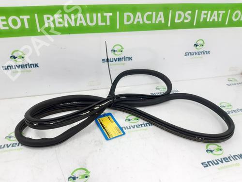 Used Rubber door seal PEUGEOT 108 1.0 VTi (69 hp) 24165486