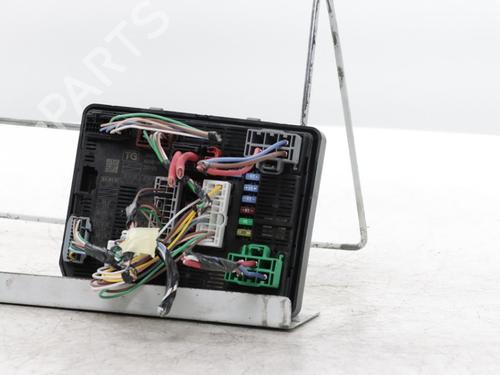 Fuse box RENAULT TRAFIC III Van (FG_) 2.0 dCi 170 (FGMM, FGMV) | BP34423612E1 - Image 2