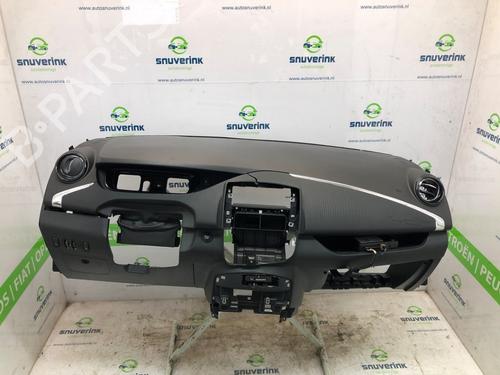 Dashboard RENAULT ZOE (BFM_) ZOE (92 hp) 17918608