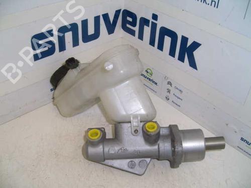 Used Brake master cylinder RENAULT TWINGO II (CN0_) 1.2 16V (CN0K, CN0V, CN0A) (76 hp) 24162205