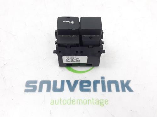 switch-volvo-v50-545-2003-2004-2005-2006-2007-2008-2009-2010-2011-2012-24165033 main image