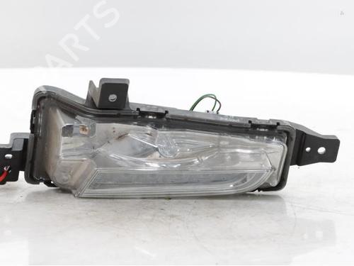 right-daytime-light-suzuki-vitara-ly-2015-39211575 main image