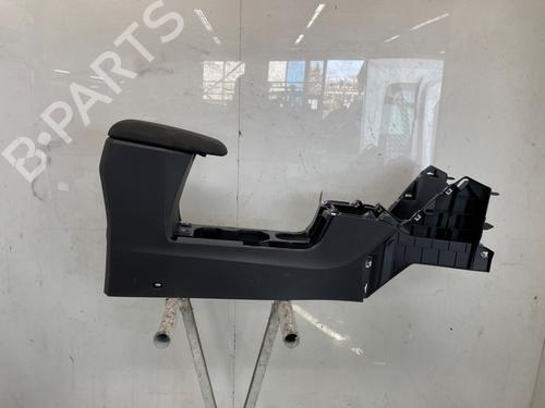 middle-console-dacia-sandero-iii-2021-38111510 main image
