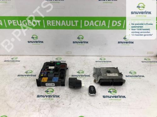 Used Engine control unit (ECU) Engine control unit (ECU) PEUGEOT 3008 II SUV (MC_, MR_, MJ_, M4_) 1.2 THP/ PureTech 130 (MRHNSM, MRHNSU, MRHNSJ, MRHNYW,... (131 hp) 40580273 40580273
