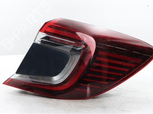 right-taillight-renault-captur-ii-hf_-2020-38408907 main image