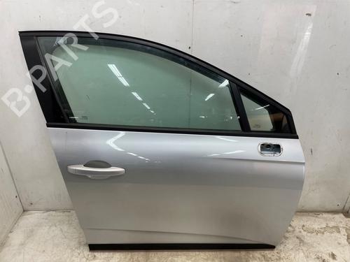 Used Right front door Right front door RENAULT CLIO V (B7_) 1.5 Blue dCi 100 (B7AD) (101 hp) 34565912 34565912