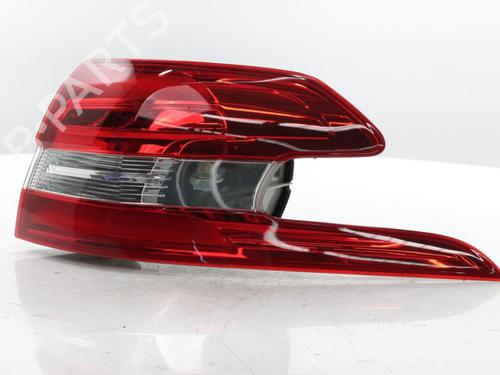 Used Right taillight Right taillight 39508038 39508038
