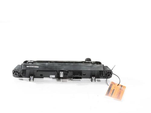 Warning switch CITROËN C5 AIRCROSS (A_) 1.2 Hybrid 136 (ARHPYJ) | BP27092903I22 - Image 6