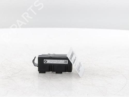 Used Fuse box Fuse box BMW 1 (F40) 118 i (140 hp) 40585864 40585864