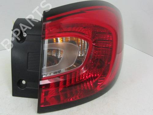 Used Right taillight Right taillight 10785716 10785716