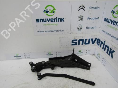 interior-handle-opel-combo-box-bodympv-x12-2012-40590483 main image