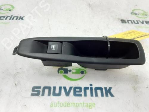 Used Switch Switch RENAULT CAPTUR I (J5_, H5_) 0.9 TCe 90 (90 hp) 40573979 40573979