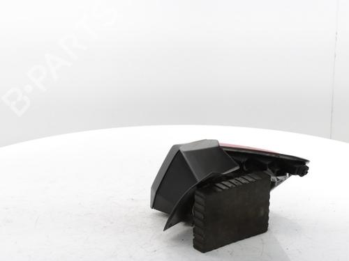 Right taillight PEUGEOT 3008 II SUV (MC_, MR_, MJ_, M4_) 1.2 THP/ PureTech 130 (MRHNSM, MRHNSU, MRHNSJ, MRHNYW,... | BP29426226C35 