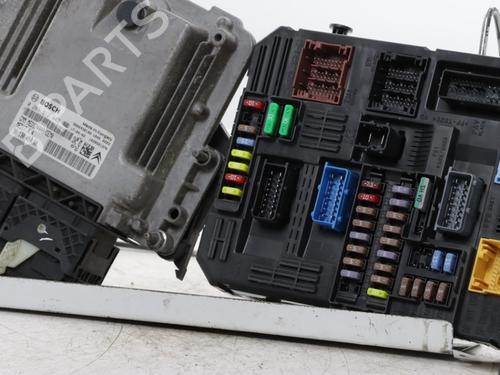 Engine control unit (ECU) CITROËN C4 Picasso II 1.6 THP 165 | BP36806224M57 - Image 2