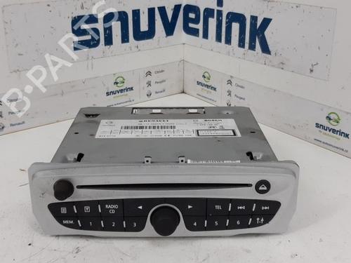radio-renault-megane-iii-hatchback-bz01_-b3_-2008-40576284 main image