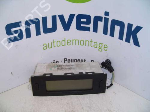 Used Display monitor PEUGEOT 807 (EB_) 2.2 (158 hp) 21110846