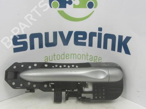 Used Rear left exterior door handle RENAULT MEGANE III Hatchback (BZ0/1_, B3_) 1.6 16V (BZ1B, BZ1H) (110 hp) 13610635