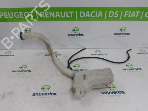 Used Windscreen washer tank CITROËN C4 CACTUS 1.2 VTi 82 (82 hp) 23122519